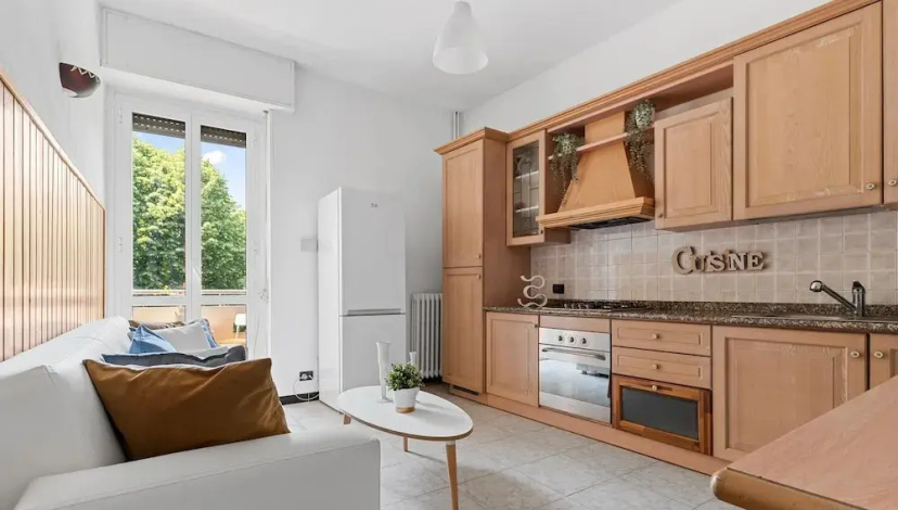 Two-room Apartment San Siro-fiera Milano M5 Lilac Segesta — комфортный отель в Милане