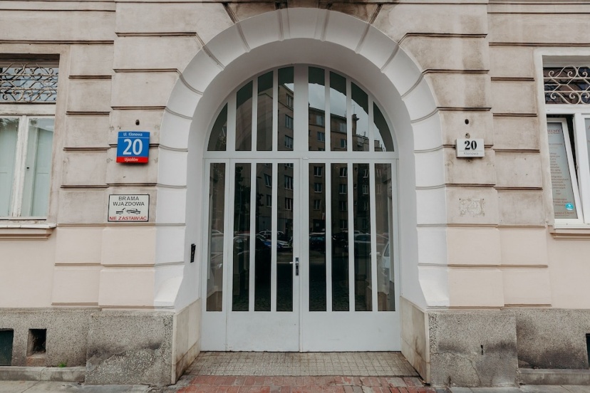 ShortStayPoland Klonowa B29 — отель в Варшаве, Польша