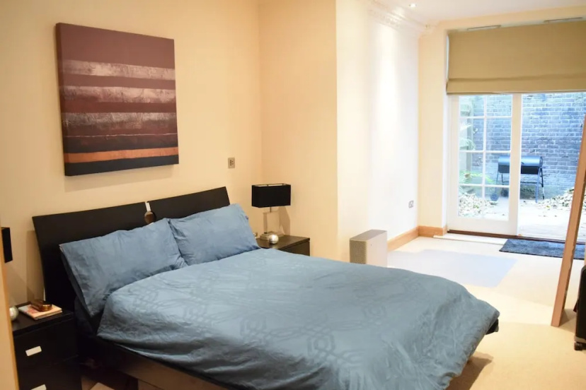 Spacious 1 Bedroom Apartment — комфортный отель в Лондоне