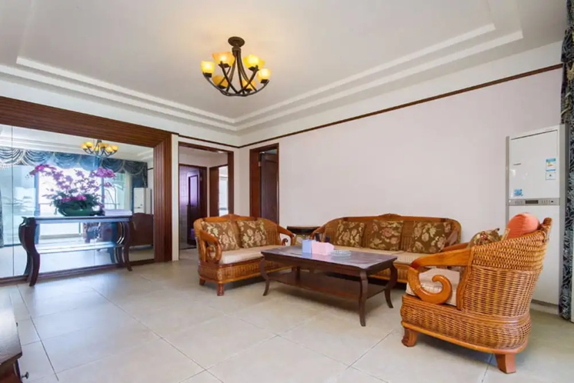 Sanya Blue Bay Apartment — отель с удобствами в Санье
