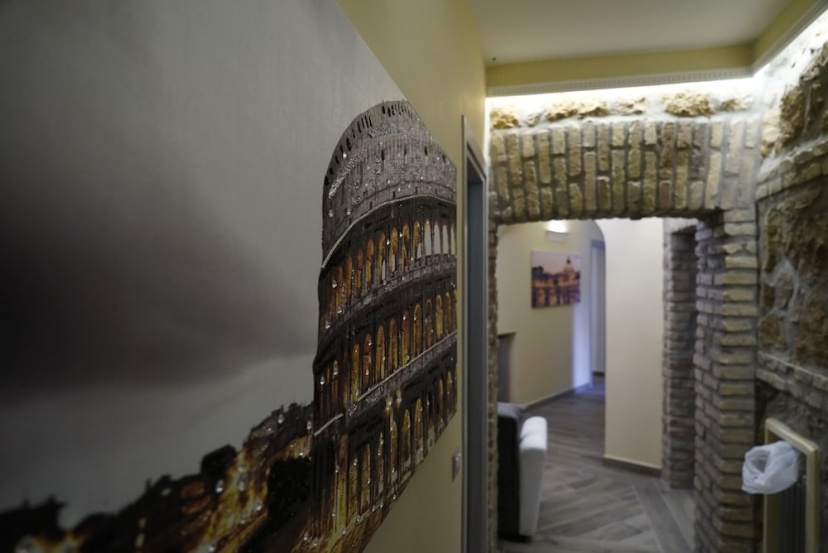 Giulias Guest House — отель в Риме, Италия