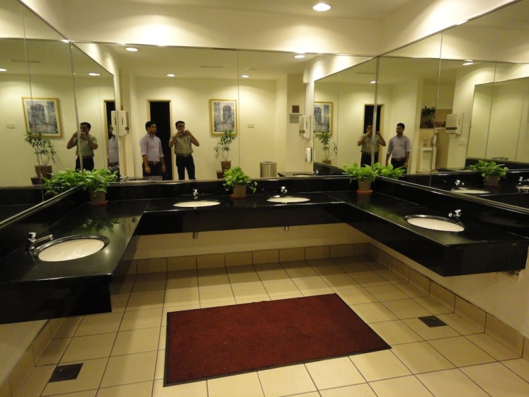 Garden Service Suites at Times Square — забронировать отель в Куала-Лумпуре