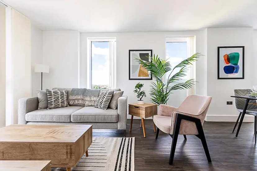 Stylish West London Apartment — отель с удобным расположением в Лондоне