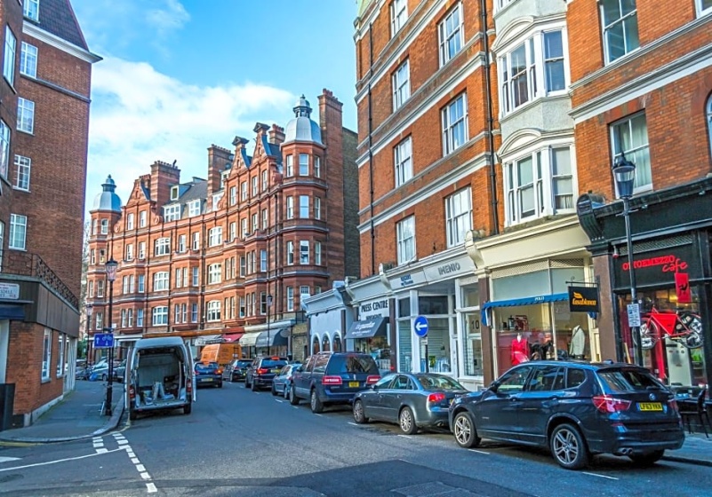 Цены на High Street Kensington Apartment в Лондоне