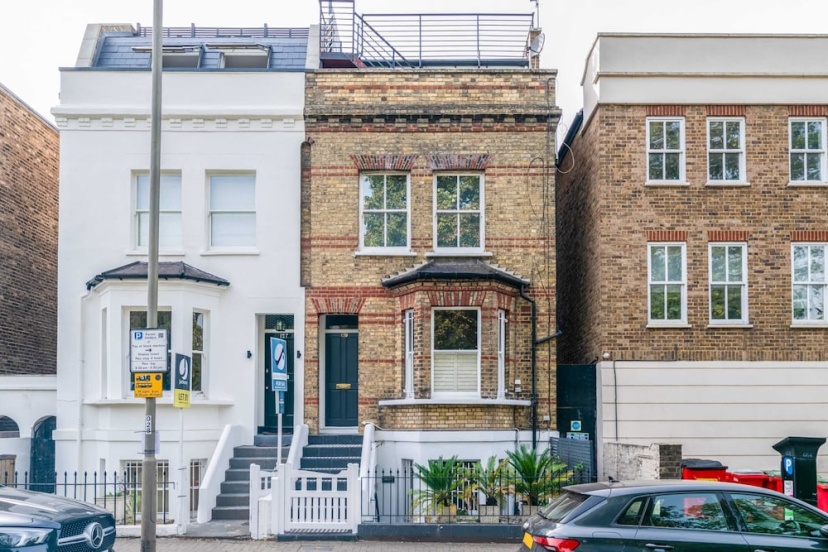 Цены на Charming Wandsworth Common Flat в Лондоне