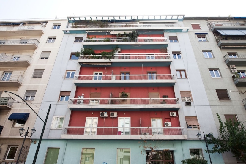Studio Oasis in the Heart of Athens — отель с удобствами в Афины