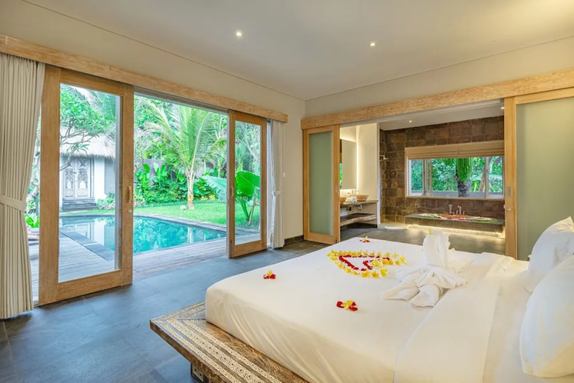 Brand New luxury 3BR Villa Ethnic Ubud 2 — отзывы гостей и цены