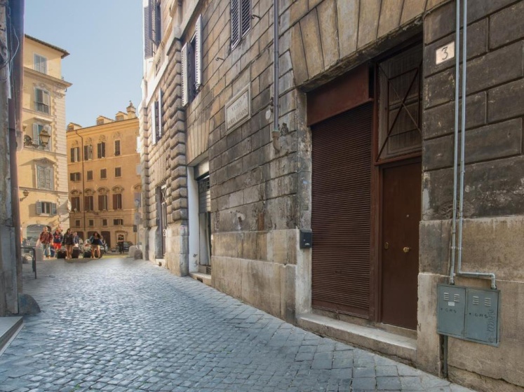 Roma Suites Navona — отель с удобствами в Риме