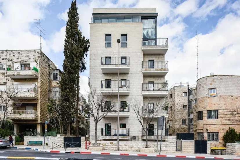 Цены на Sweet Inn Apartments - Luxury Keren Hayesod в Иерусалим