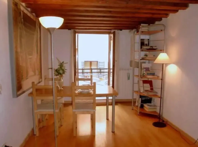 Цены на Grimaldi Apartments - Colombina в Венеции
