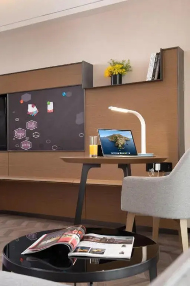 Hampton by Hilton Shenzhen Futian Mangrove Park Apartments — комфортный отель в Шэньчжэне