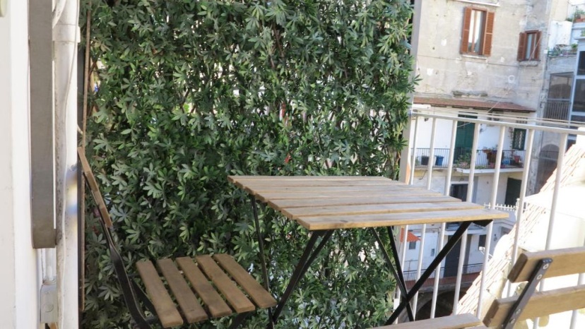 San Domenico Apartment (in the heart of historic centre) — отель с удобствами в Неаполе