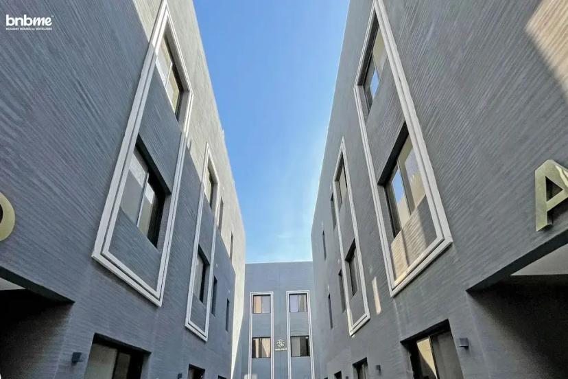 bnbmehomes-3B with Pvt Rooftop Bliss-A14 — отель в Рияде, Саудовская Аравия