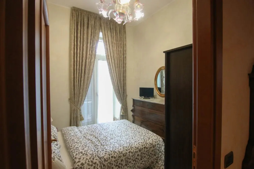 Цены на Antonica Home в Неаполе