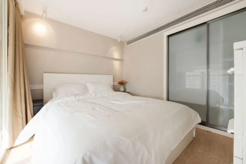 Yuju Service Apartment Zhongtan Road — комфортный отель в Шанхае