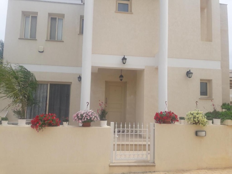 Anthorina Villa 16 — комфортный отель в Протарас