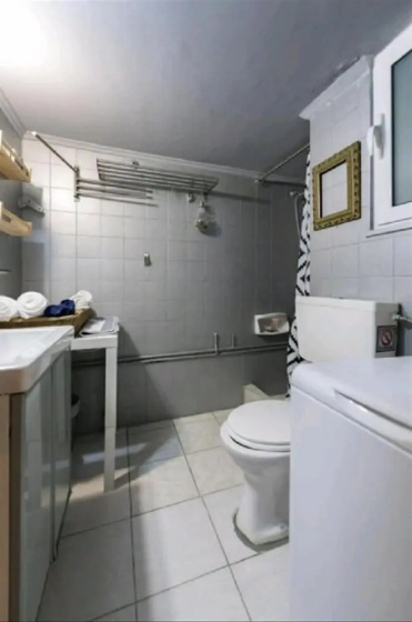 Quiet 2nd floor apartment — отель в Афины, Греция