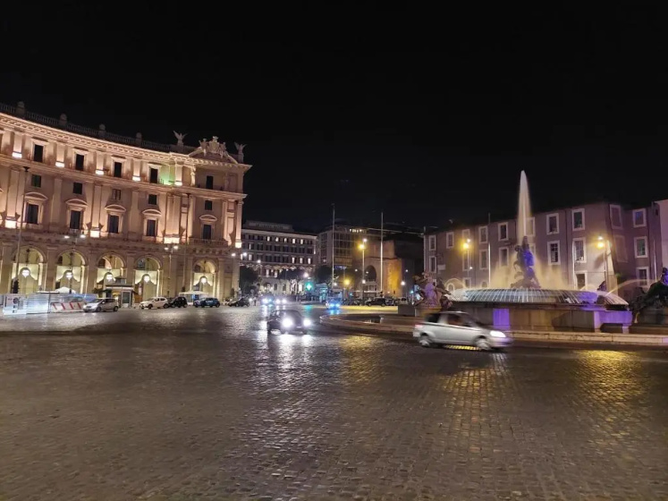 Apartment Rome 18 — отель с удобным расположением в Риме