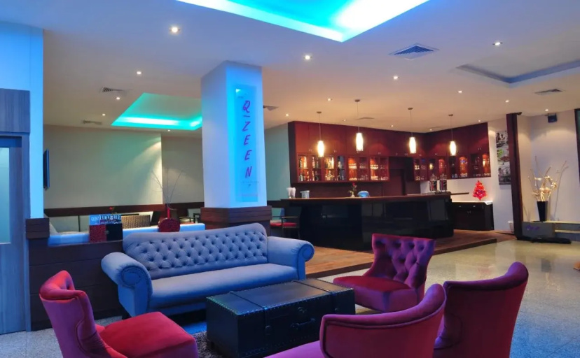 Bobsons Hostel Bangkok — отель с удобствами в Бангкоке