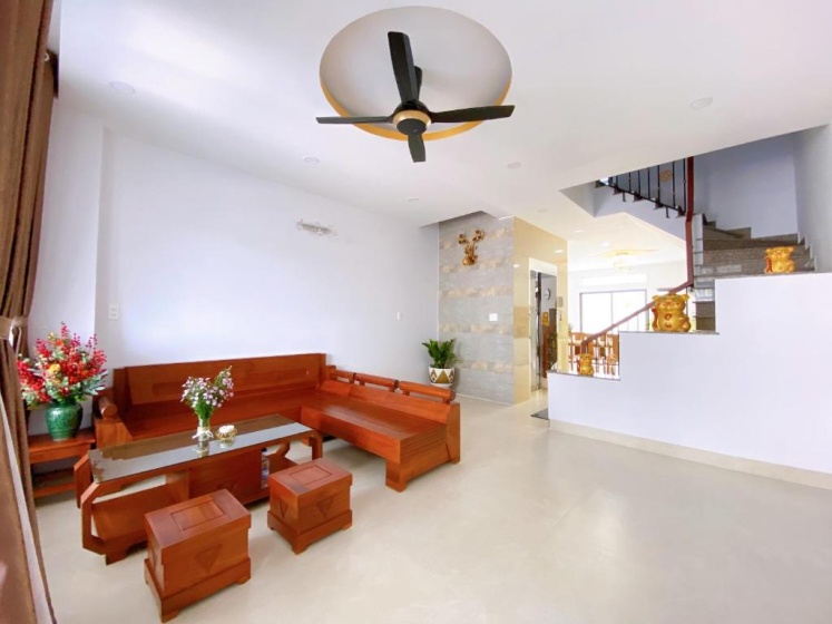 Gold Pig Homestay & Apartment — отель с удобным расположением в Нячанге