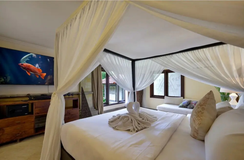 villa deh simba at seminyak oberoi — забронировать отель в Кута