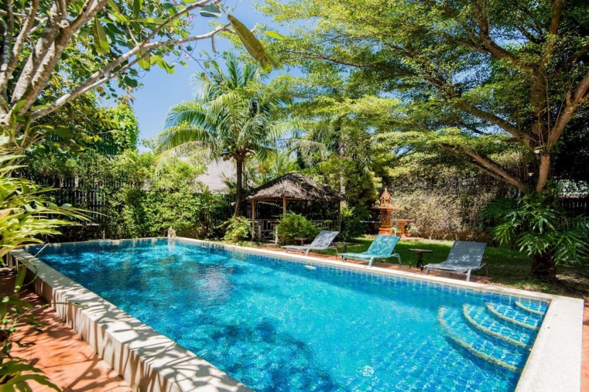 6BR Private Pool Villa Patong by Chattha — комфортный отель в Патонг