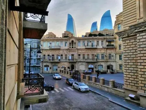 Apartment Niyazi 5 — отель в Баку, Азербайджан