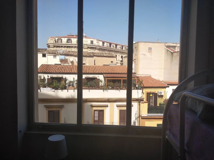 Under40 - Students Apartment - Adults Only — отель с удобным расположением в Палермо