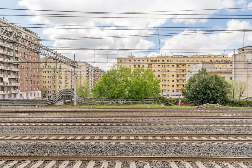 Rooms Piramide — забронировать отель в Риме