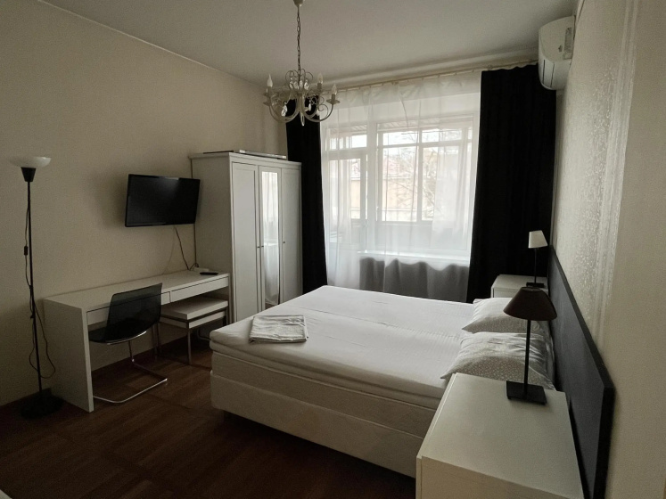 Apartment with a balcony at 1st Dubrovskaya street — отель в Москве, Россия