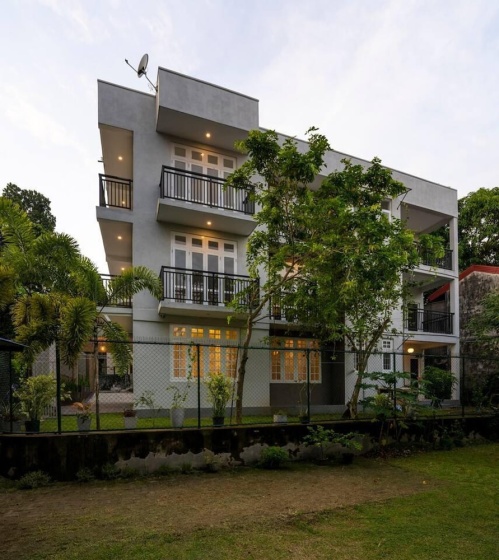 Luxury Apartment - Sleeps 6, Garden & Parking 3 — отель в Коломбо, Шри-Ланка