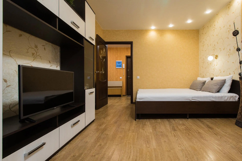 HomeHotel (ХоумОтель) на улице Белозерская 3 — отзывы гостей и цены