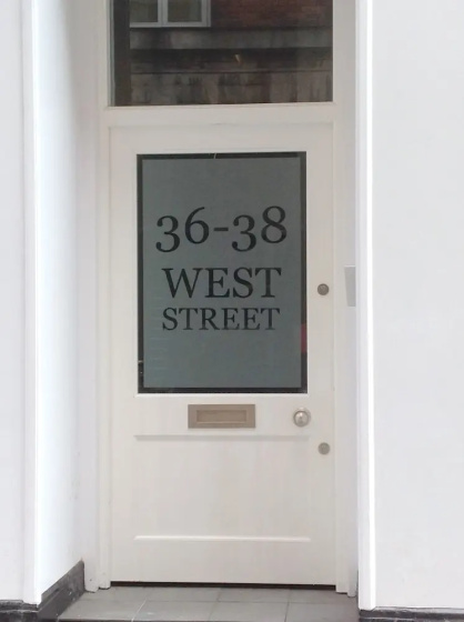 Цены на Clarendon West Street в Лондоне