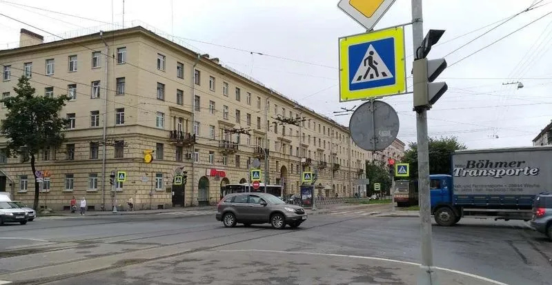 Апартаменты на  пр-те Новочеркасский,  д. 49/20 — отзывы гостей и цены