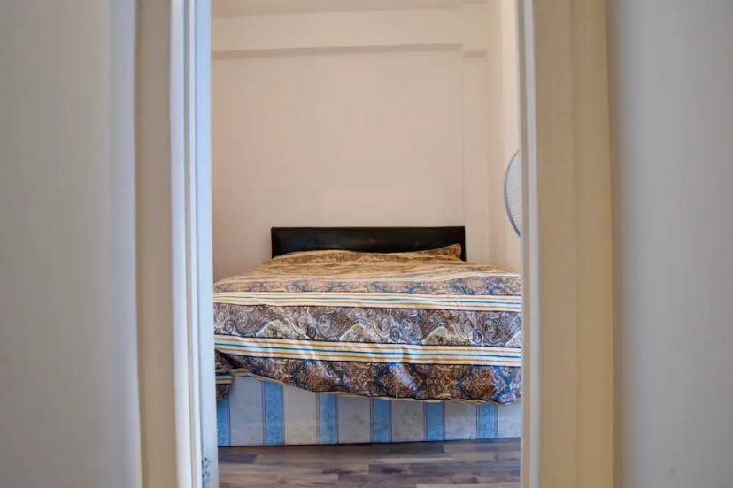 2 Bedroom Apartment Close To Hyde Park — забронировать отель в Лондоне