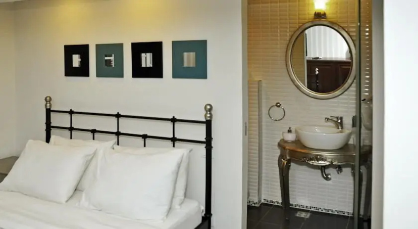 Arch-ist Galata Suites — забронировать отель в Стамбуле