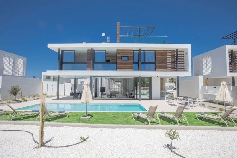 Цены на Protaras Elite Pearl Villa Ep16 в Протарас
