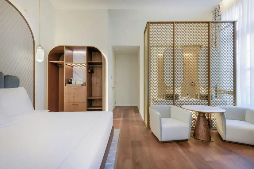 Grand Hotel Centenari, Valencia, Autograph Collection — отель с отзывами гостей в Валенсии