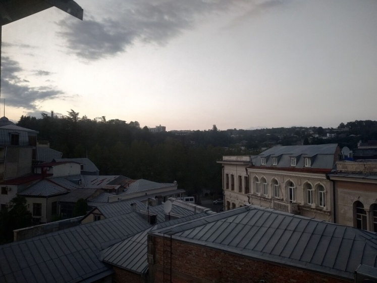 Apartment Happy Holidays — отель с удобным расположением в Кутаиси