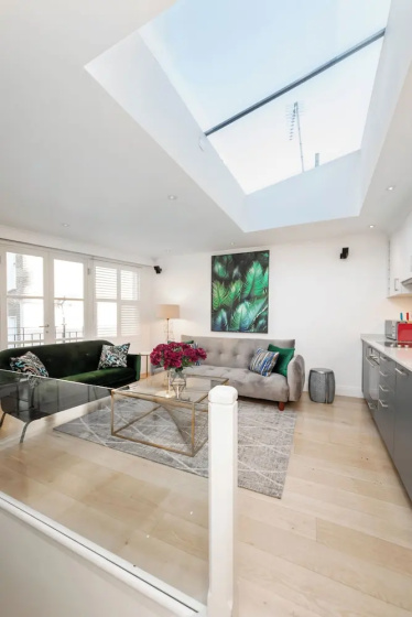 Kensington Oasis Central London 2BR Private House - Near Harrods, Kensington Palace, and other London attractions — комфортный отель в Лондоне
