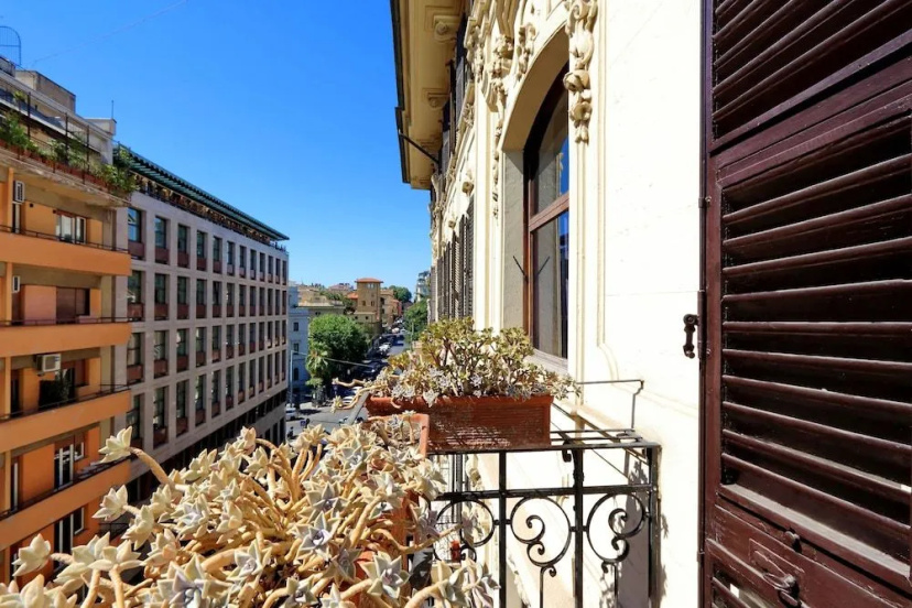 Цены на Prestigious Apartment Via Veneto в Риме