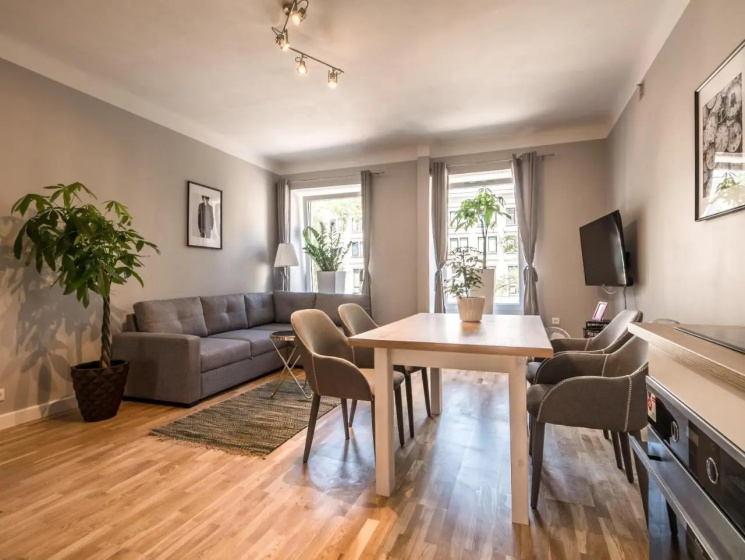 White Residence 4rooms - City Center — отель с удобным расположением в Варшаве