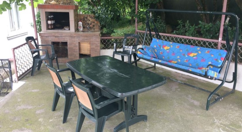 To Jijavadze Guest House — отель с удобным расположением в Батуми