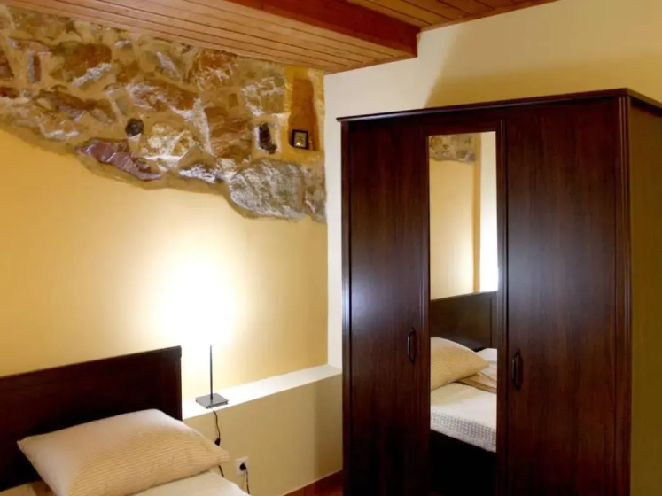 Sweet stone apartment in Imittos — комфортный отель в Афины