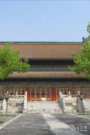 Цены на The Qomolangma Hotel Beijing China в Пекине