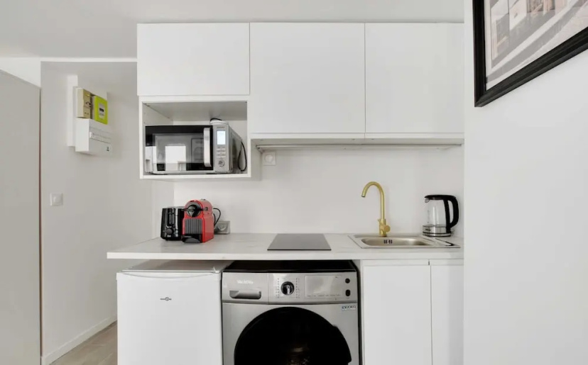 Цены на Intimate Apartment - 2P - Le Marais в Париже