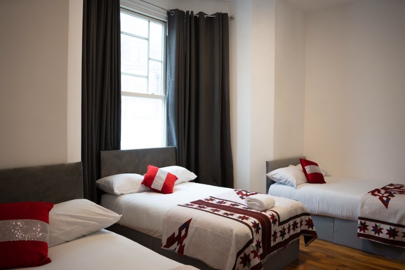 Carlton Residence Sleeps 6 — комфортный отель в Лондоне