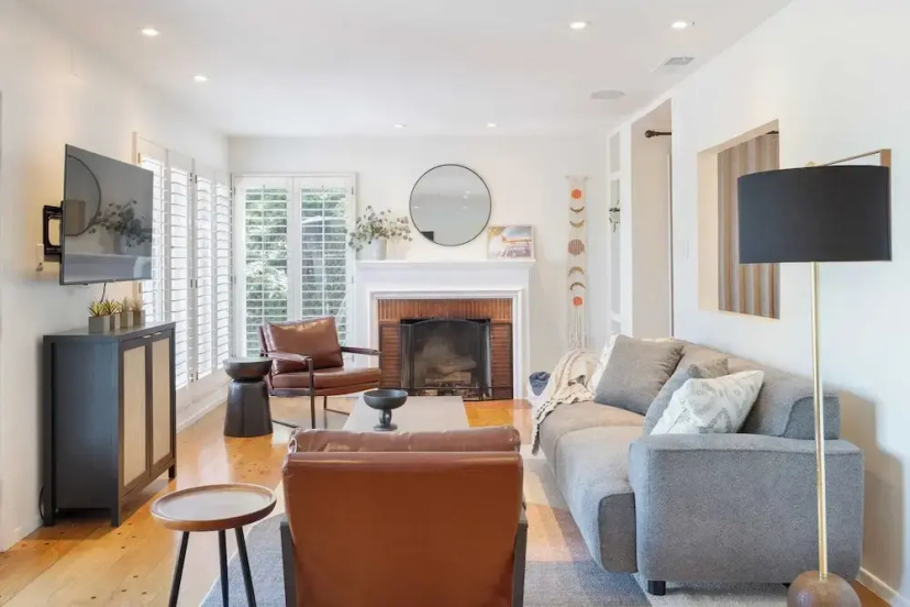 A-lister by Avantstay Hollywood Hills Luxe Group Escape w/ Pool — комфортный отель в Лос-Анджелесе