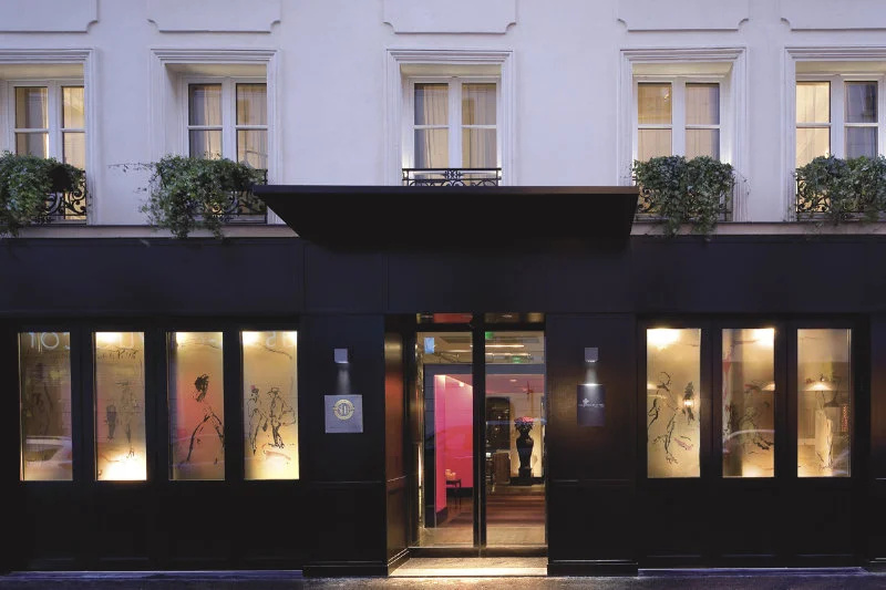 Le Wagram-Champs-Elysees — отель с удобным расположением в Париже