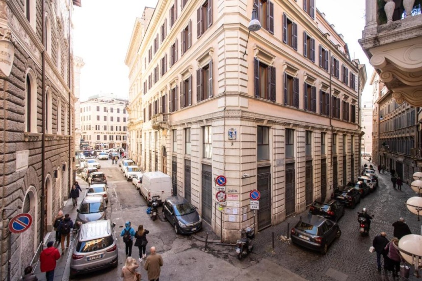 Trevi Fountain Superior 3 bdr apartment — отзывы гостей и цены